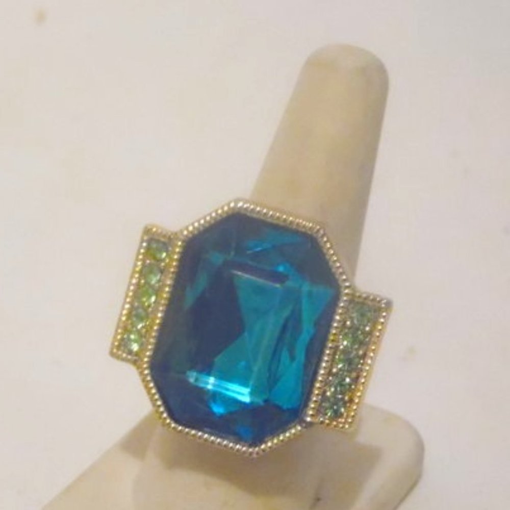 Colleen Lopez Turquoise-Color Bold Crystal Statement Ring Size 8